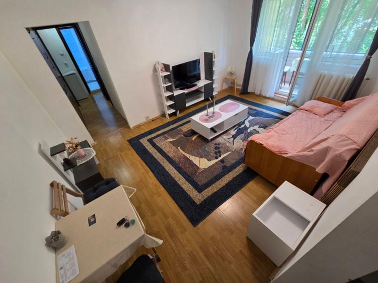 Apartament cu 4 camere semidecomandat în Mănăștur
