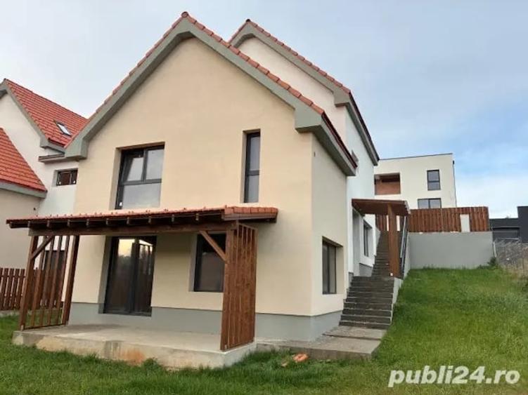 Casa limitrof Cluj-Napoca 285mp si 513mp curte, PF, CF. Pre? 295.000 euro - 1