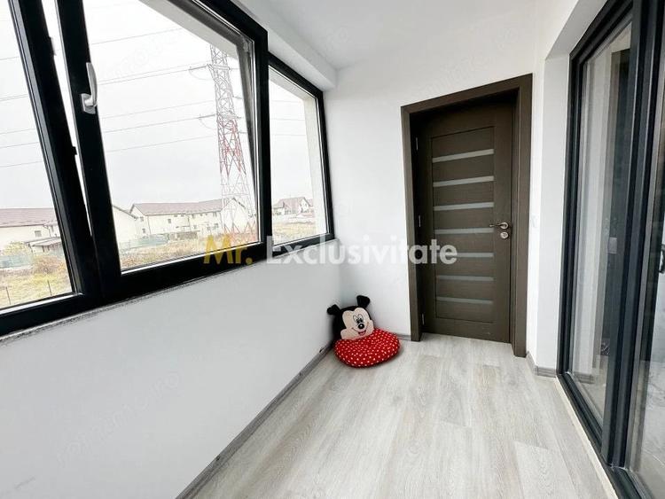 Casă cu 5 camere cu Teren 400 Mp în Smeura