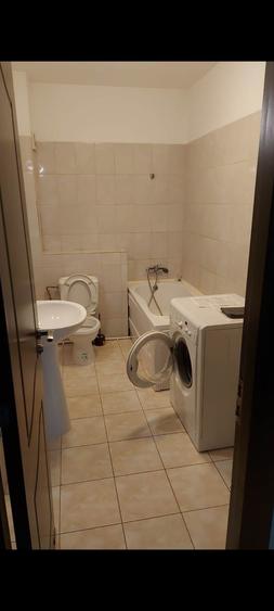 Apartament cu 2 camere decomandat în Cățelu