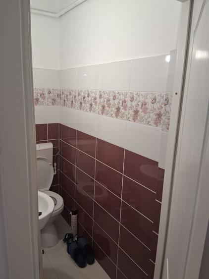 Apartament 70m2 cu 3camere si 2 bai zona valea rosie - 2