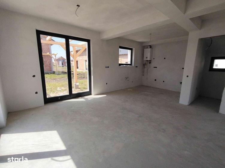 Casa noua 124 mp | Teren 700 mp | Piscina comuna | Cartier privat - 2