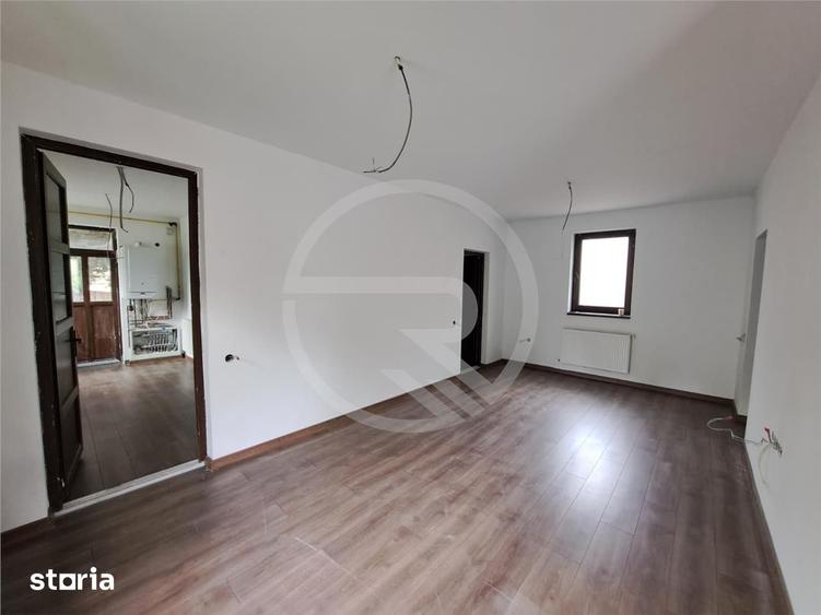 Casă cu 2 camere cu Canalizare în Zorilor