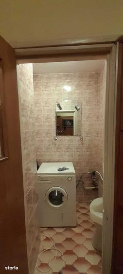 Apartament cu 4 camere în Vatra Luminoasă