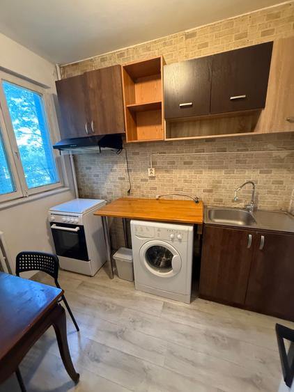 Apartament cu 2 camere semidecomandat în Drumul Taberei