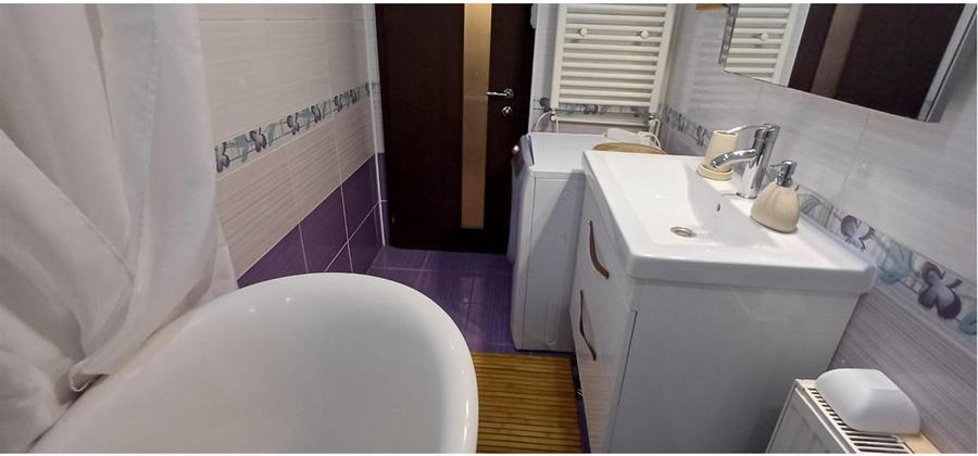 Apartament cu 2 camere nedecomandat, mobilat în Ultracentral