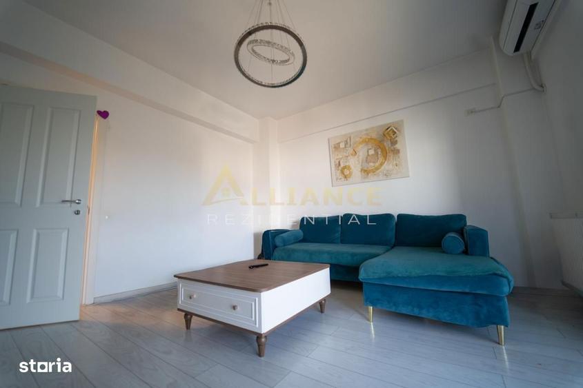 Apartament cu 2 camere, mobilat în Central — fotografia 3
