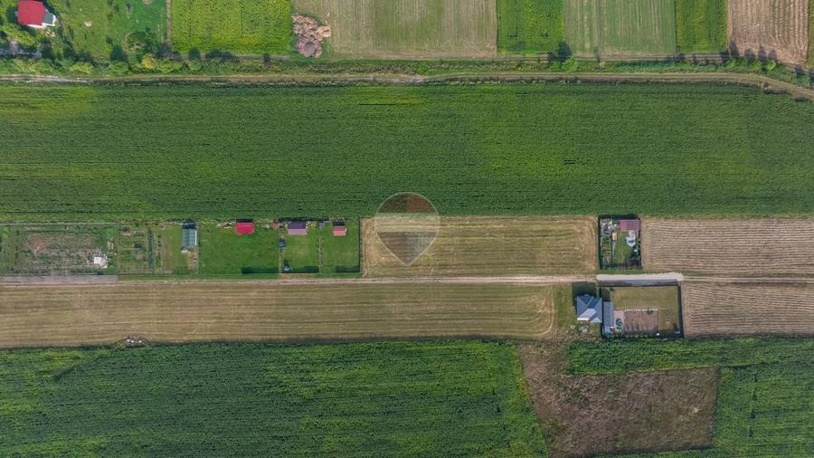 Teren agricol intravilan de 563 mp, în Bod