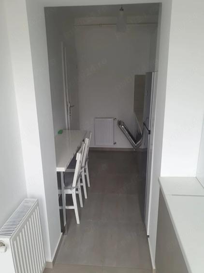Garsonieră decomandată în Central