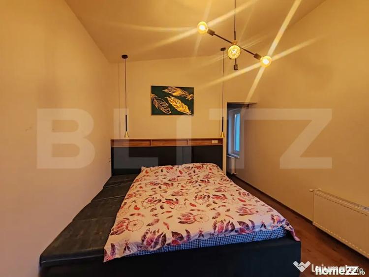 Casă cu 5 camere cu Teren 430 Mp în Central