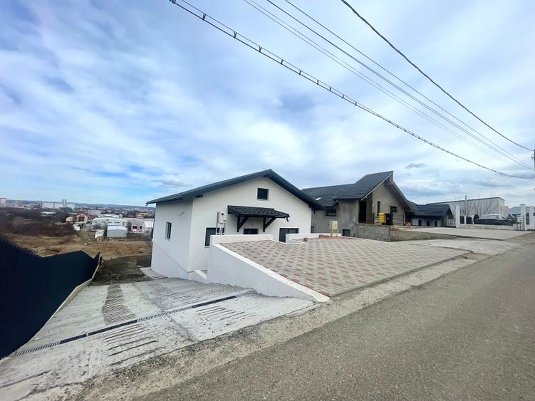 Casă individuală cu 3 camere cu Teren 550 Mp în Măgura
