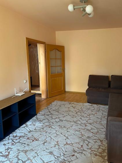Inchiriez apt 2 camere la 10 mn de metrou Dristor si boiler inclus - 1