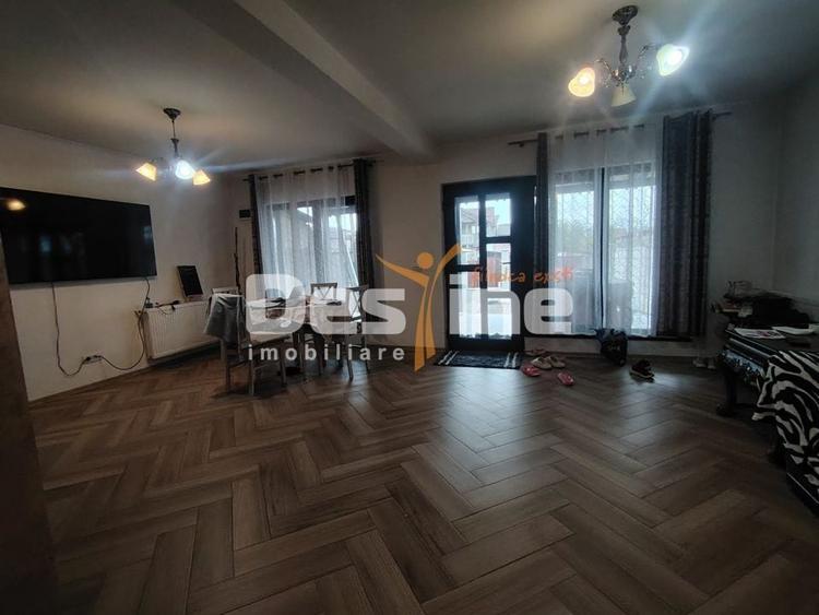Casă individuală cu 4 camere cu Canalizare în Bereasca