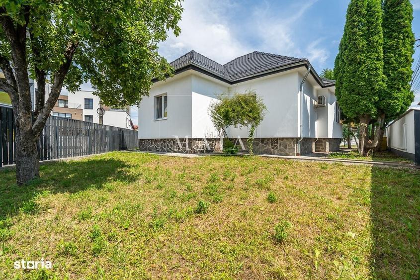 Casă cu 4 camere decomandat în Sub Arini