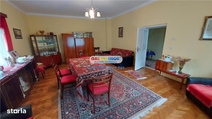 Casă cu 4 camere în Ultracentral