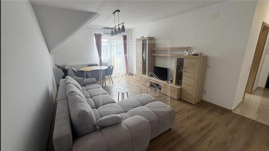 Apartament cu 2 camere decomandat, mobilat în Șelimbăr
