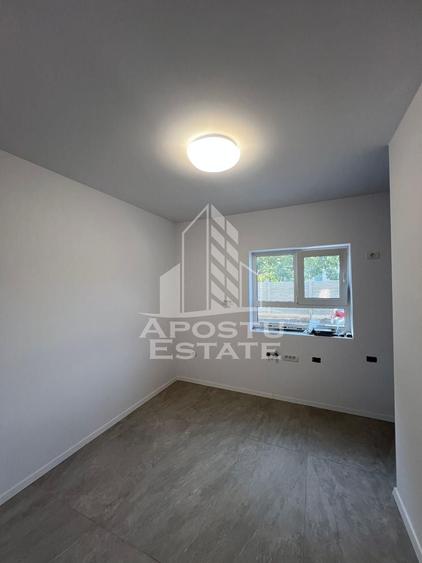 Duplex cu 3 camere cu Canalizare în Sânandrei