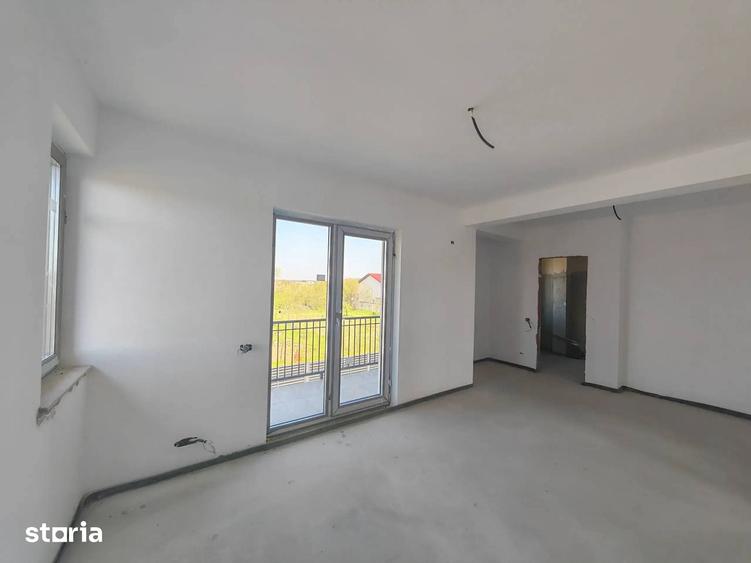 Casă cu 4 camere cu Teren 500 Mp în Mogoșoaia