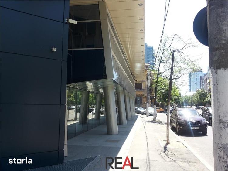 Spațiu comercial, de 300 mp, în Armeneasca