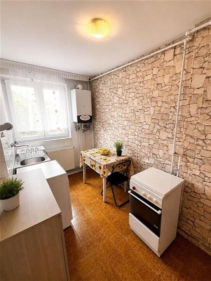 Apartament cu 3 camere circular în Cornișa