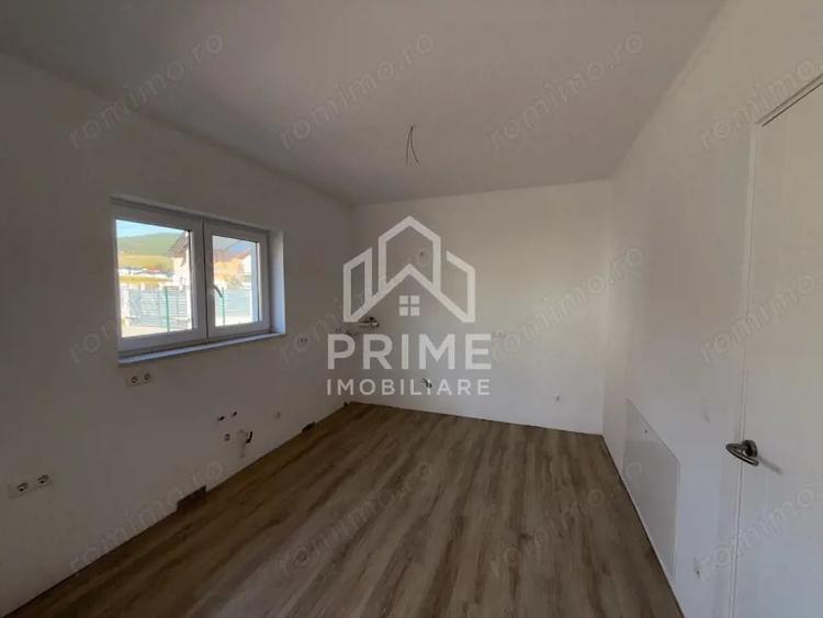 Casă cu 4 camere cu Teren 360 Mp în Micești