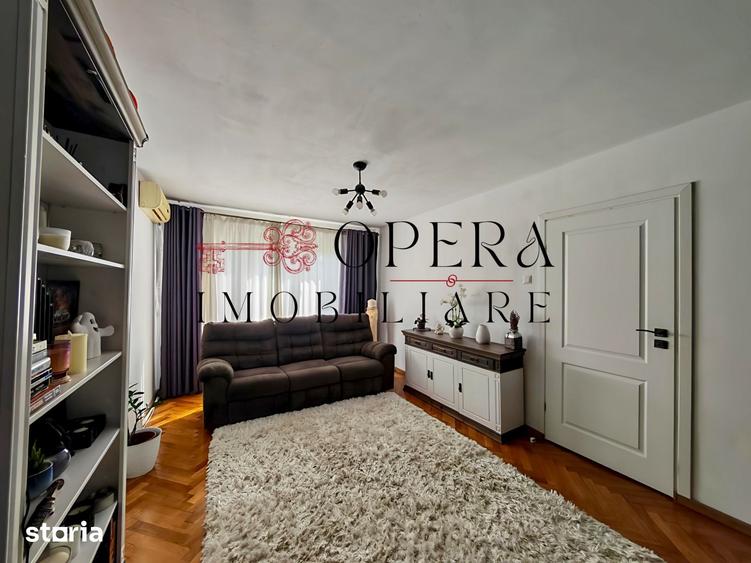 Apartament cu 3 camere nedecomandat în Podu Roș