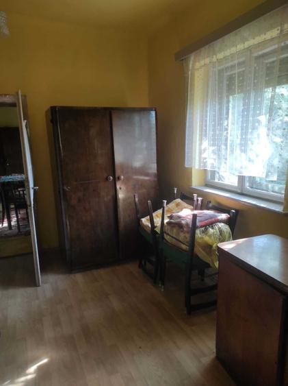 Casă cu 3 camere în Central