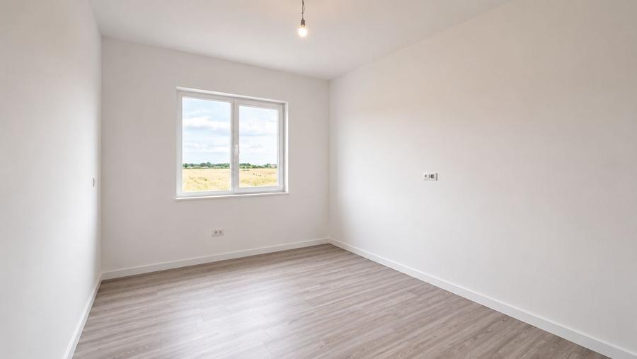 Duplex cu 4 camere cu Canalizare în Moșnița Nouă