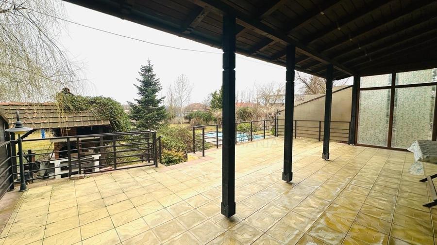 Casă individuală cu 8 camere cu Piscina în Corbeanca