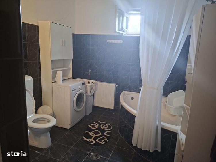 Casă cu 4 camere în Bucov