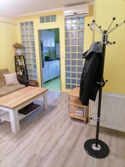 Apartament cu 2 camere, mobilat în Confecții