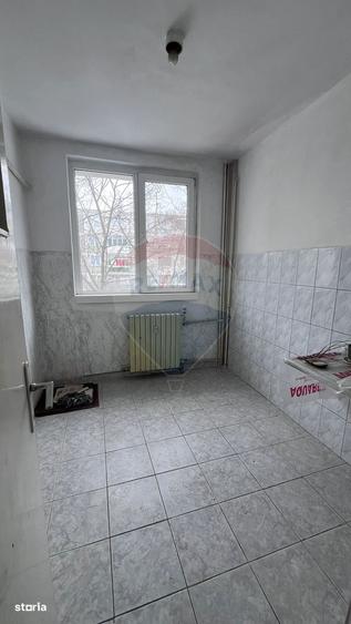 Apartament cu 2 camere semidecomandat în Țiglina 1