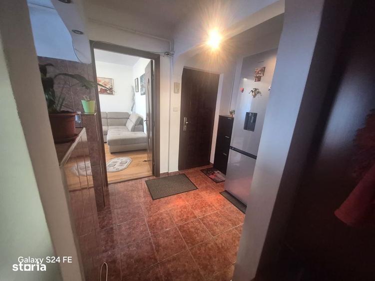 Apartament cu 2 camere decomandat în Dărmănești