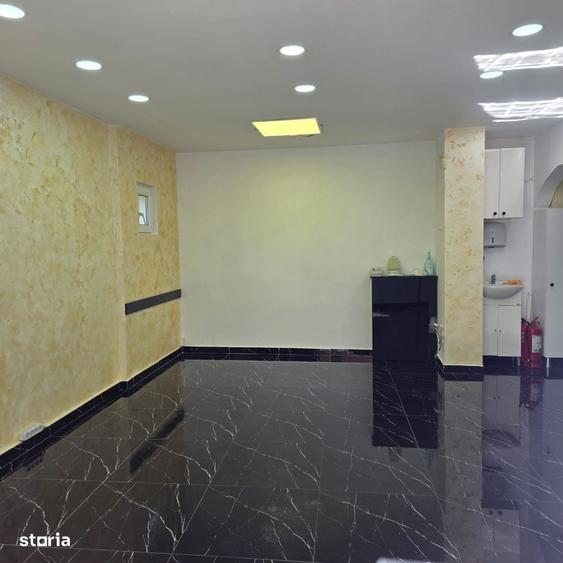 Apartament cu 3 camere în Plopilor