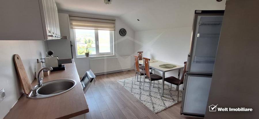 Apartament cu 3 camere semidecomandat, mobilat în Gruia