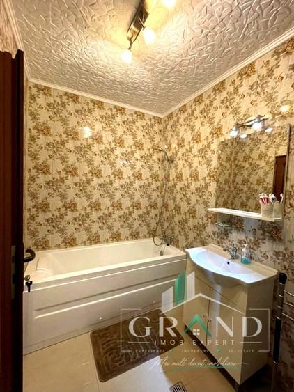 Apartament cu 3 camere semidecomandat, mobilat în Dâmbul Rotund