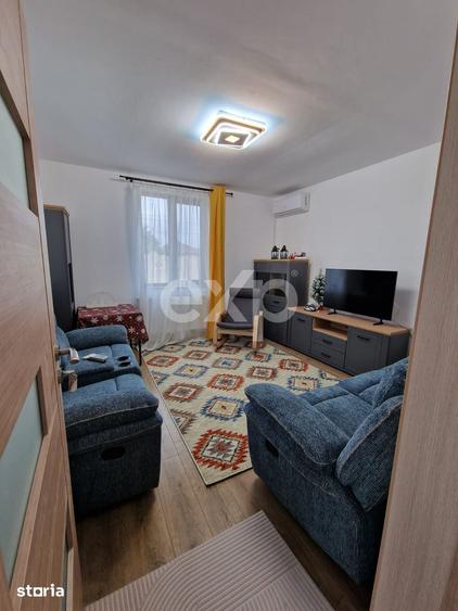 Casă cu 4 camere cu Teren 700 Mp în Comișani