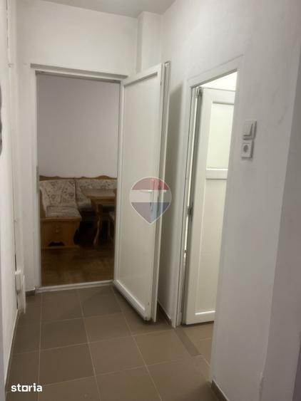 Apartament cu 3 camere în Șega