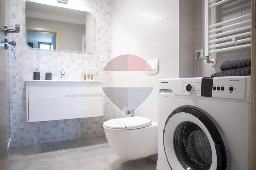 Apartament cu 2 camere semidecomandat, mobilat în Nord