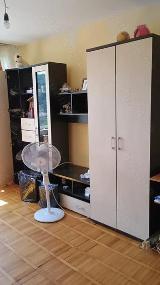 Apartament cu 3 camere decomandat în Micro II