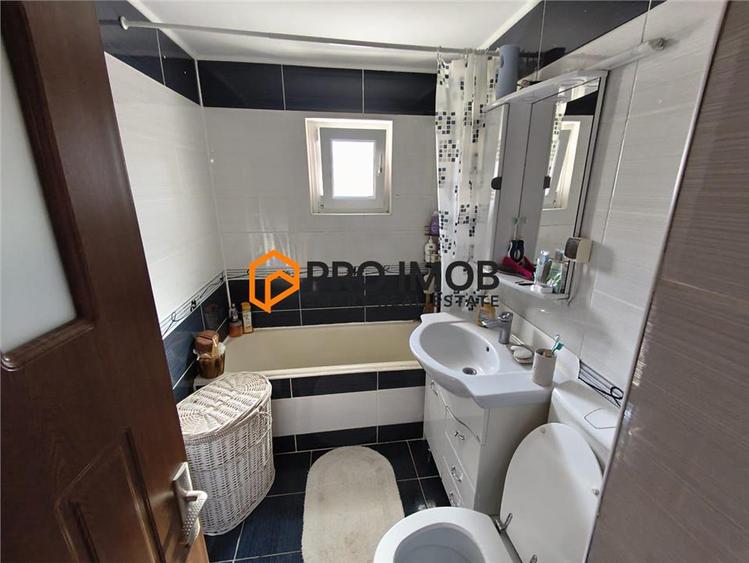 Apartament cu 3 camere decomandat, mobilat în Dorobanți 2