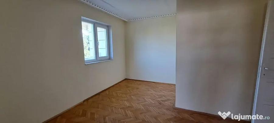 Vila cu poten?ial comercial ?i reziden?ial - 14