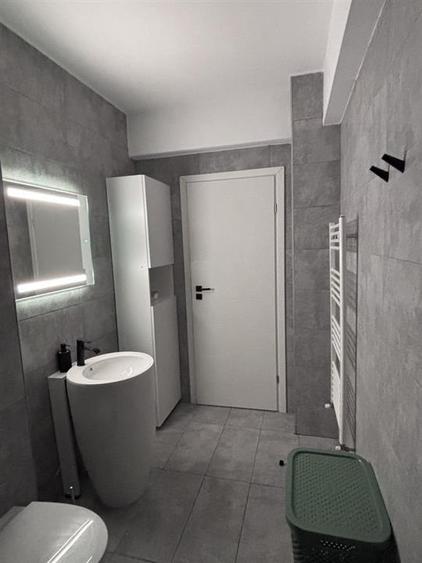 Apartament cu 2 camere decomandat, mobilat în Exterior Sud