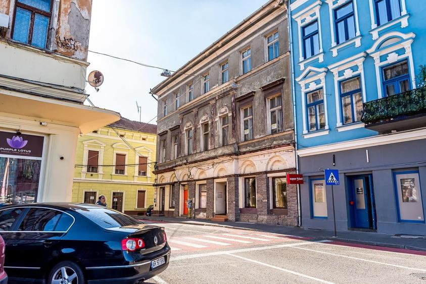 Proprietate specială, de 2,310 mp, în Central
