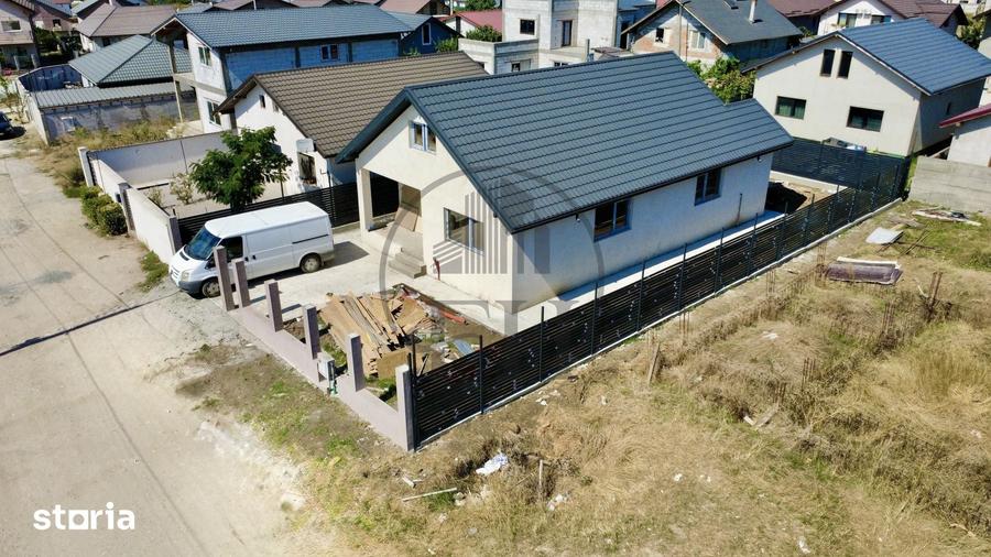 Casă cu 3 camere cu Teren 351 Mp în Agigea