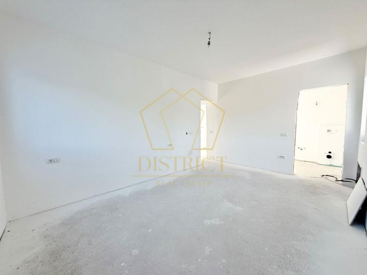 Duplex cu 4 camere cu Canalizare în Giroc