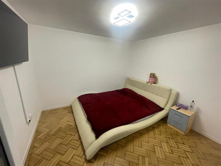 Casă individuală cu 3 camere cu Teren 284 Mp în Eroii Revoluției