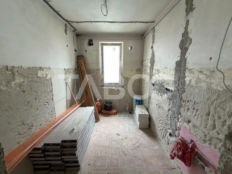 Apartament cu 2 camere semidecomandat în Mihai Viteazul