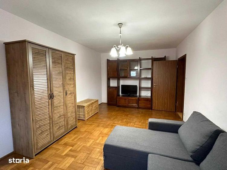 Garsonieră decomandată, mobilată în Take Ionescu