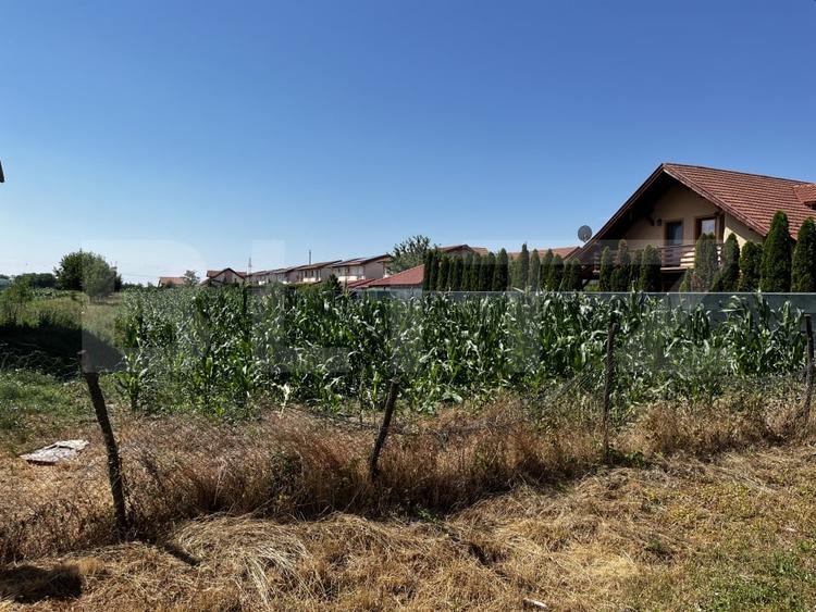 Teren agricol extravilan de 1267 mp, în Exterior Est